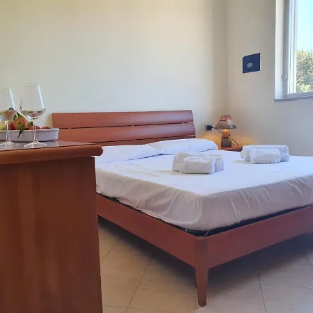 Eoliane, Panarea Apartment
